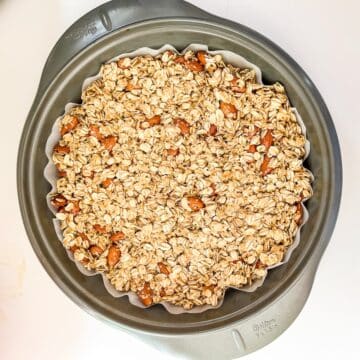 Granola in Round Pan