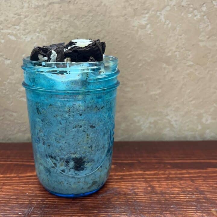 Cookies and Cream Overnight Oats Featured Image